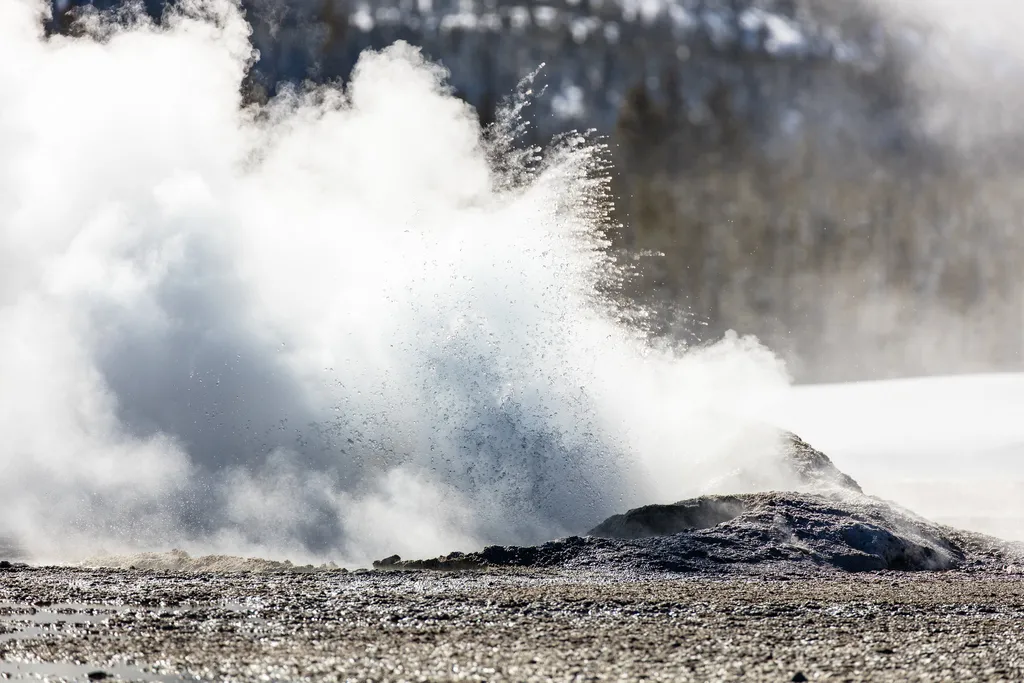 Comet Geyser